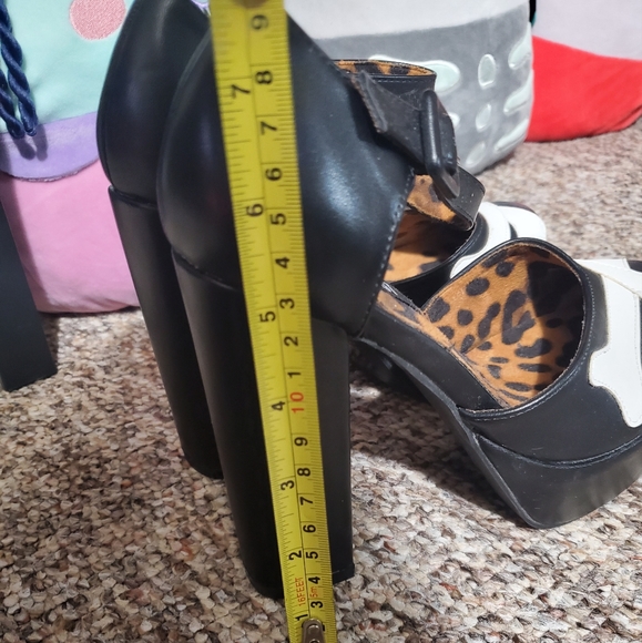 Iron fist bone pumps - Picture 3 of 6